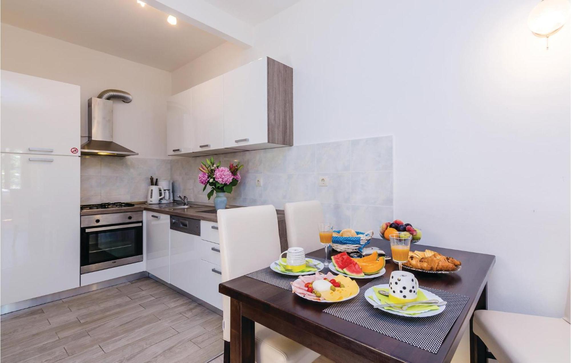 Pet Friendly Apartment In Bosanka With Kitchen Dubrovnik Extérieur photo